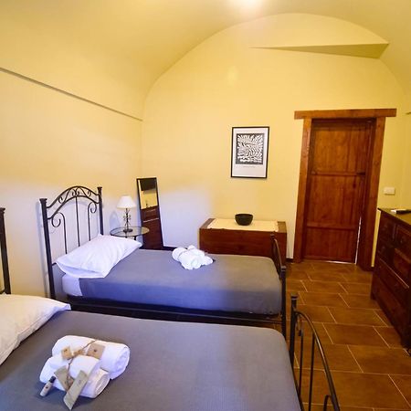 Domum In Petra Casa Nella Roccia Self Check - In Villa Modica Kültér fotó