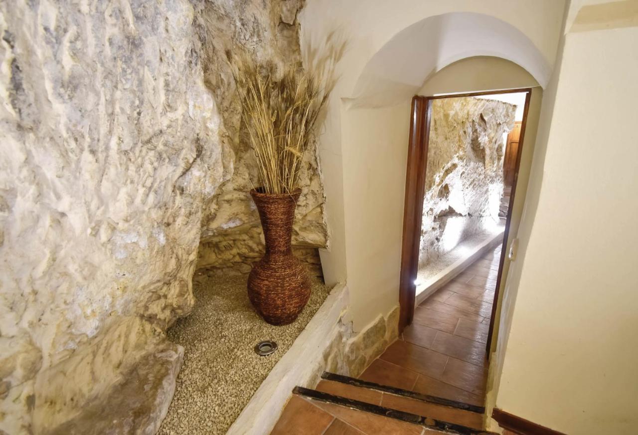 Domum In Petra Casa Nella Roccia Self Check - In Villa Modica Kültér fotó